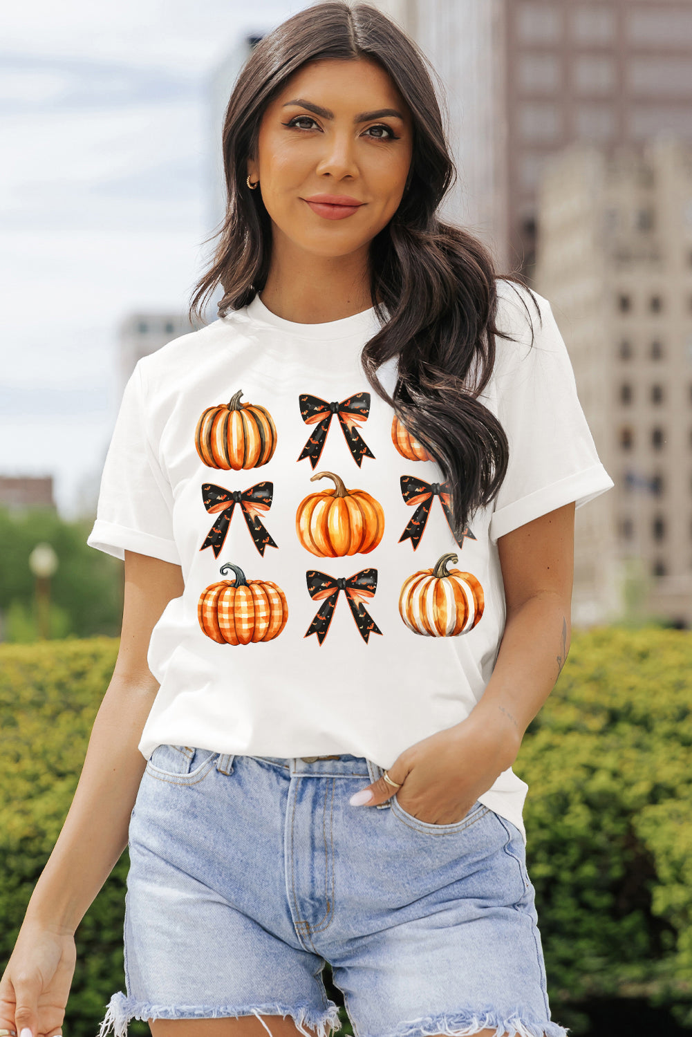 White Halloween Pumpkin Bow Knot Print Crew Neck Tee