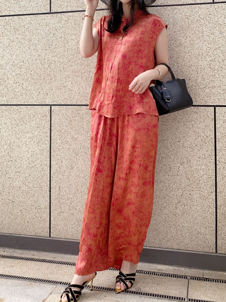 Sleeveless Button-Down Top and Wide-Leg Pants Set