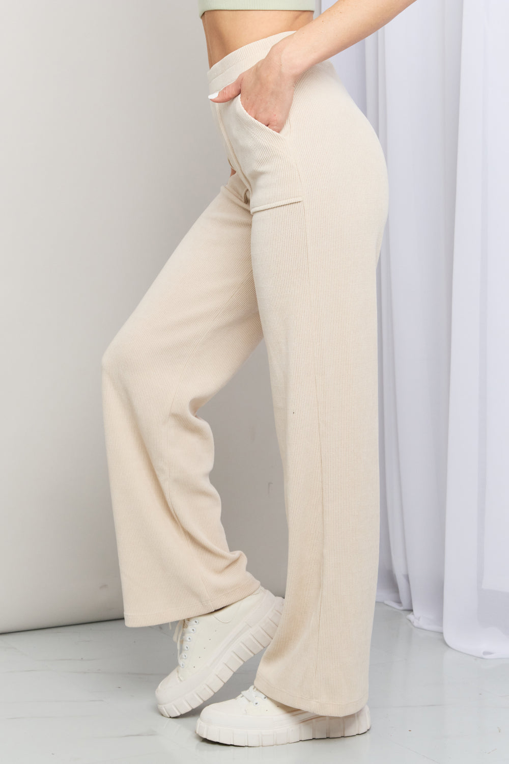 Yelete Elastic Waist Wide Leg Pants with Pockets in Ivory