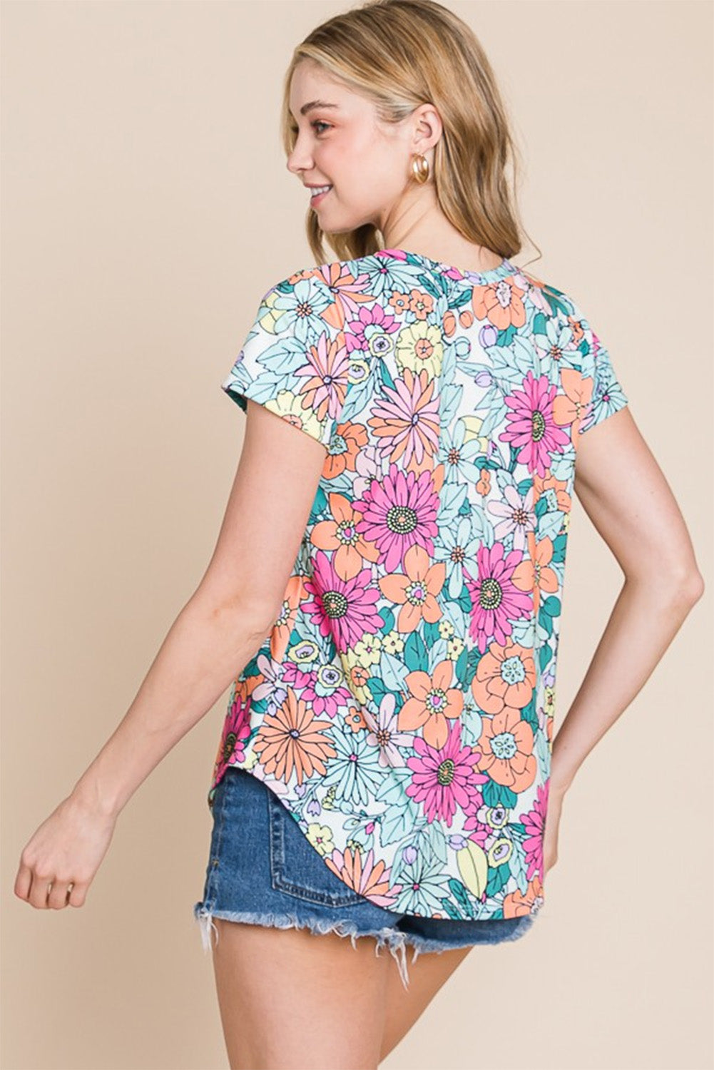 Multicolor Floral Print Asymmetric Hem Short Sleeve Top