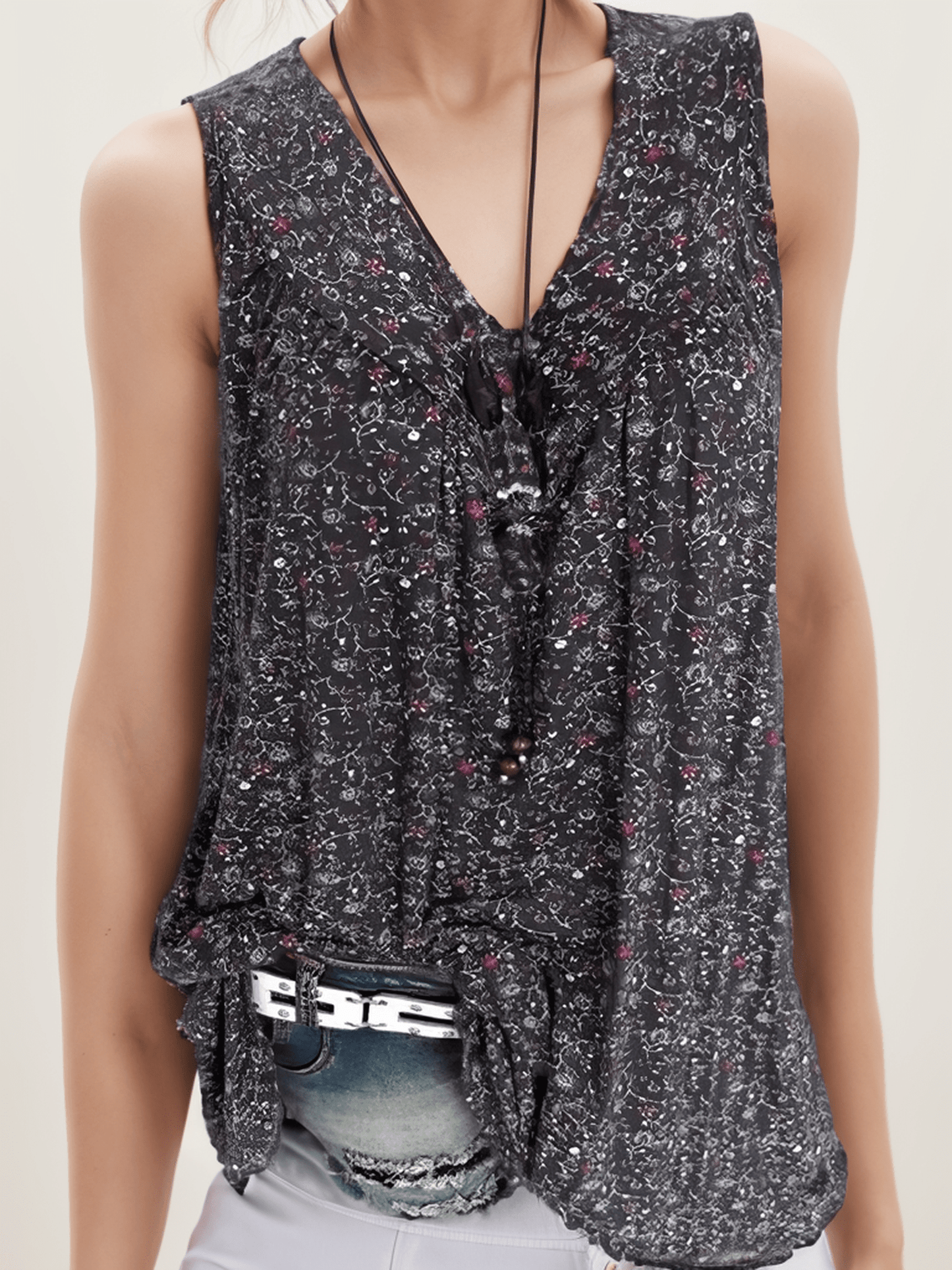 Floral V-neck Sleeveless Top