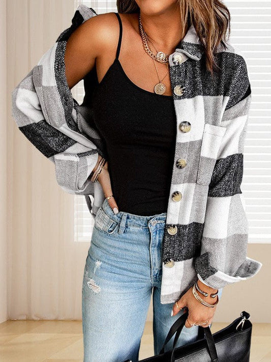 Women's Plaid Button-up Shirt Jacket with Pockets and Simple Style