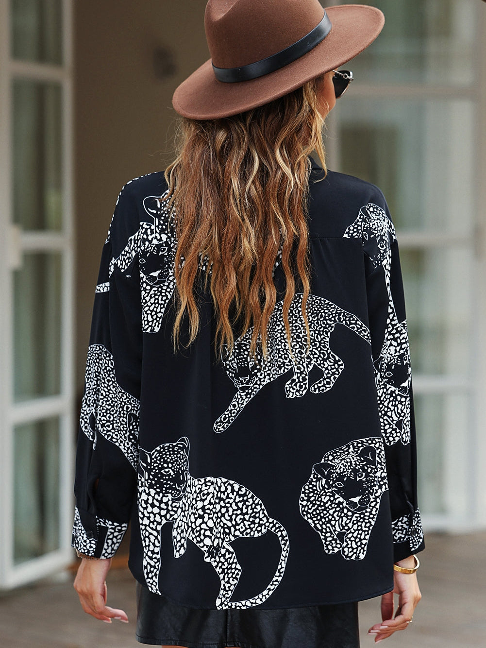 Tempting Printed Lapel Single-Breasted Long-Sleeved Blouse