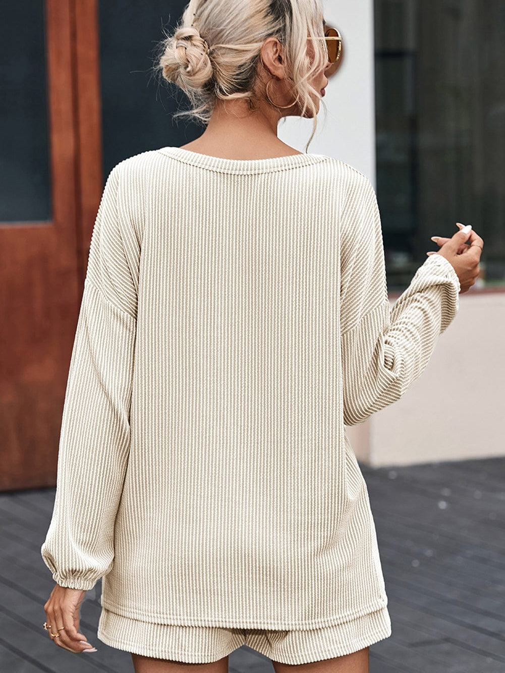 Beige Ribbed Slouchy Top and Shorts Set with Pockets