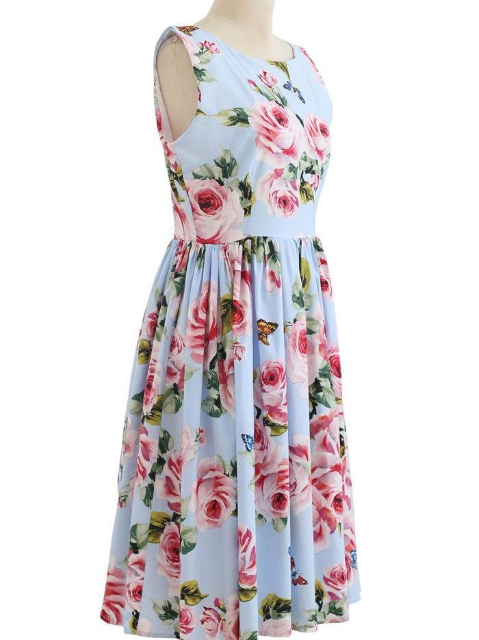 Blooming Pink Rose Printed Pleated Cotton Dress In Blue - LuckyFash™