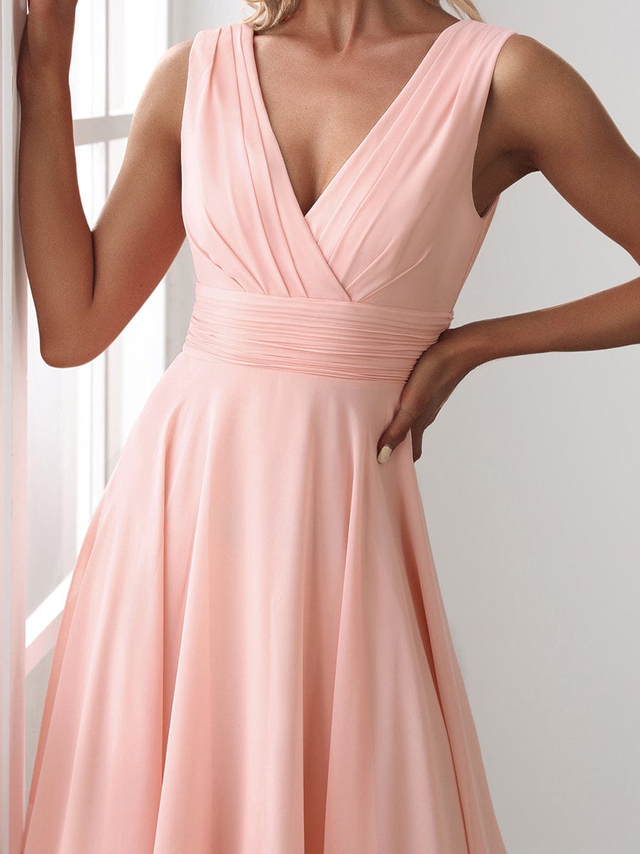 Chic Chiffon Bridesmaid Dress with Unique Asymmetrical Hem