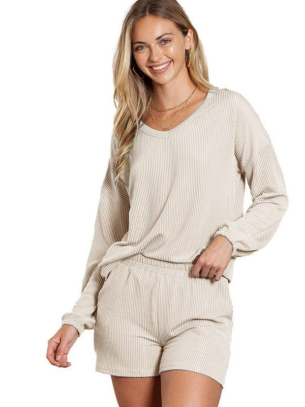 Chic Women's V-Neck Two-Piece Sports Suit with Loose Long Sleeves