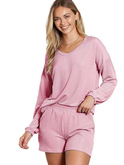 Chic Women's V-Neck Two-Piece Sports Suit with Loose Long Sleeves