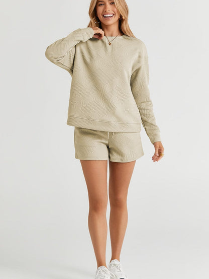 Cozy Apricot Ribbed Lounge Set with Long Sleeves and Drawstring Shorts