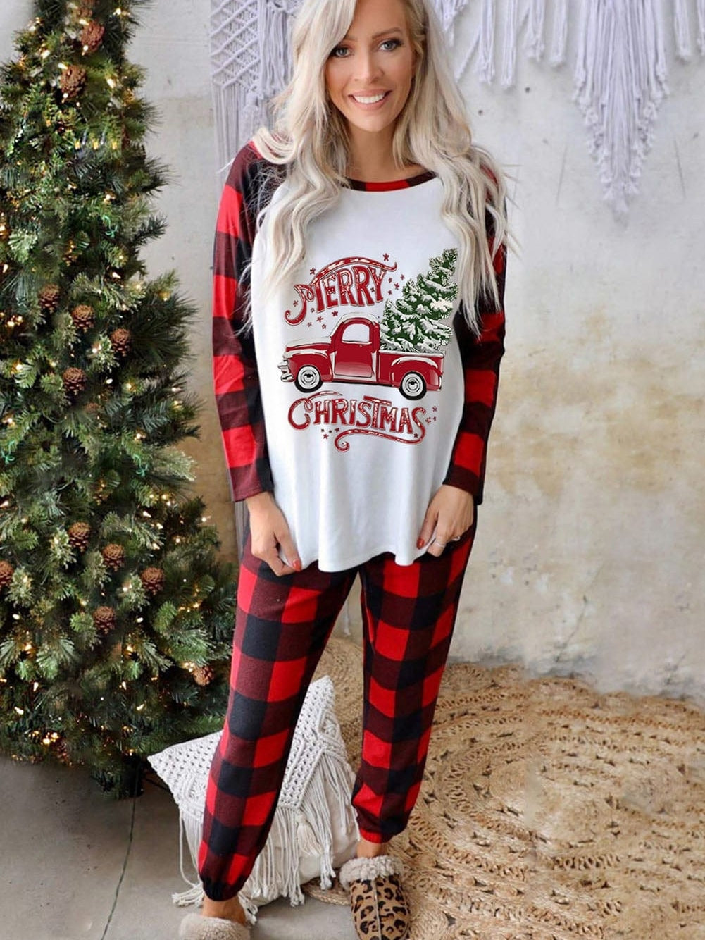 Cozy Red Plaid Christmas Lounge Set