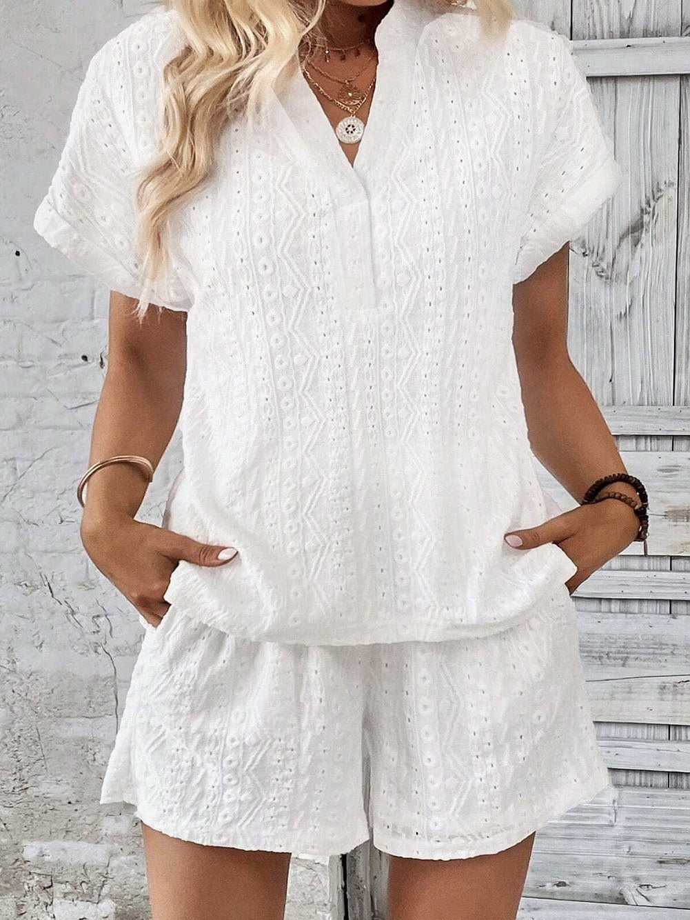 Delicate Eyelet White Shorts Ensemble