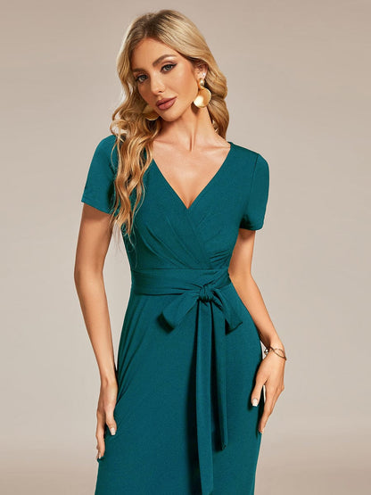 Elegant Deep V Neck Short Sleeve Cocktail Dress with Waist Belt