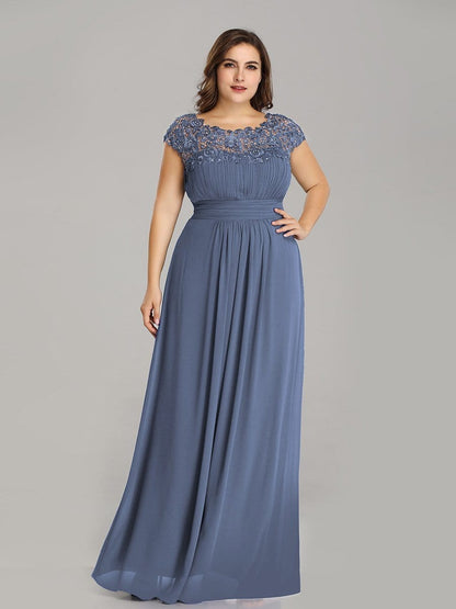 Elegant Lace Cap Sleeve Chiffon Evening Gown with Ruched Detail