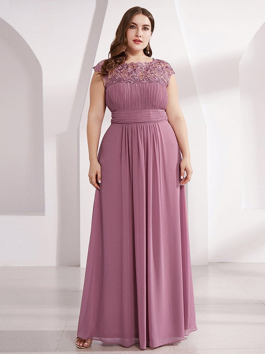 Elegant Lace Cap Sleeve Chiffon Evening Gown with Ruched Detail