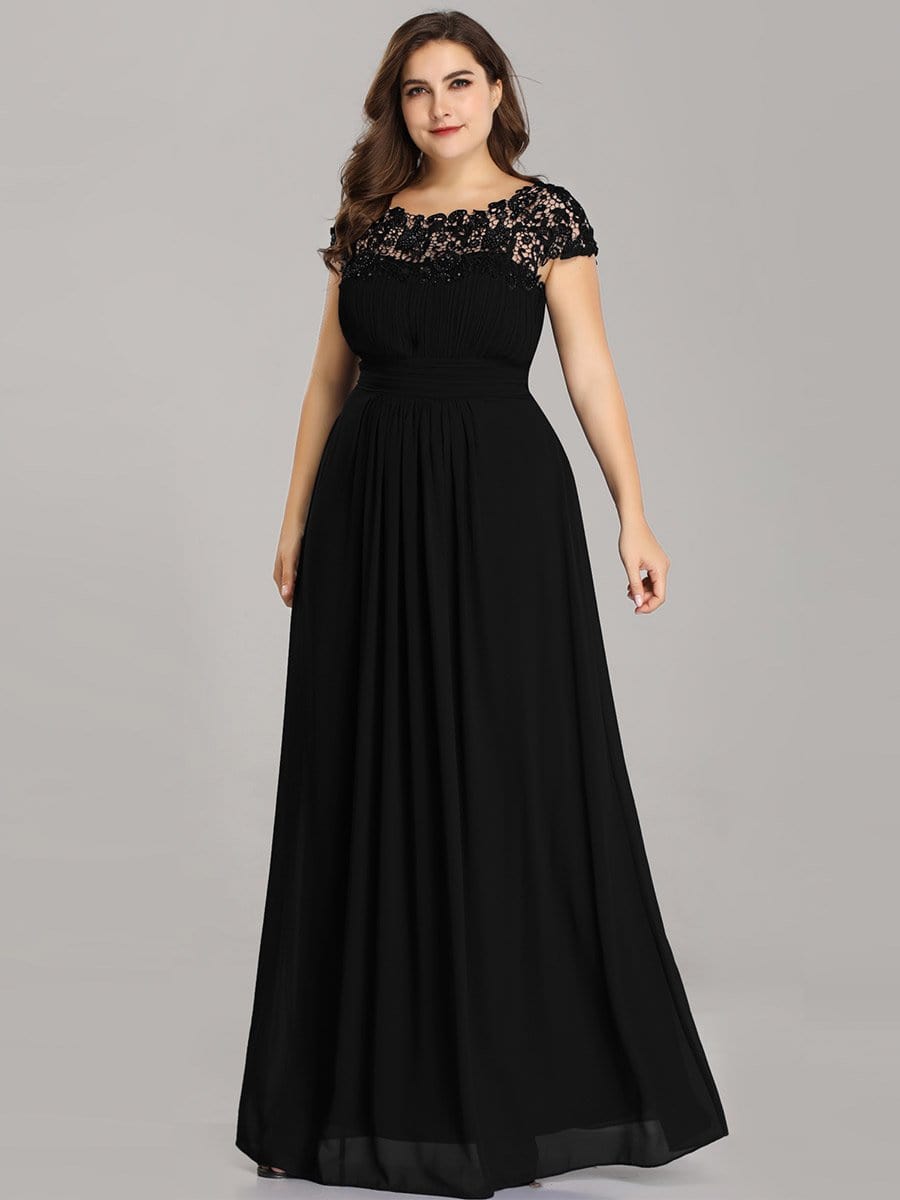 Elegant Lace Cap Sleeve Chiffon Evening Gown with Ruched Detail