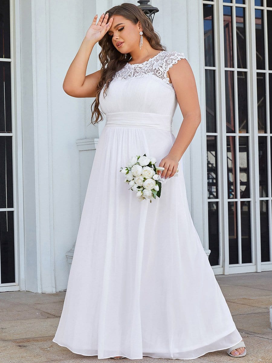 Elegant Lace Cap Sleeve Chiffon Evening Gown with Ruched Detail