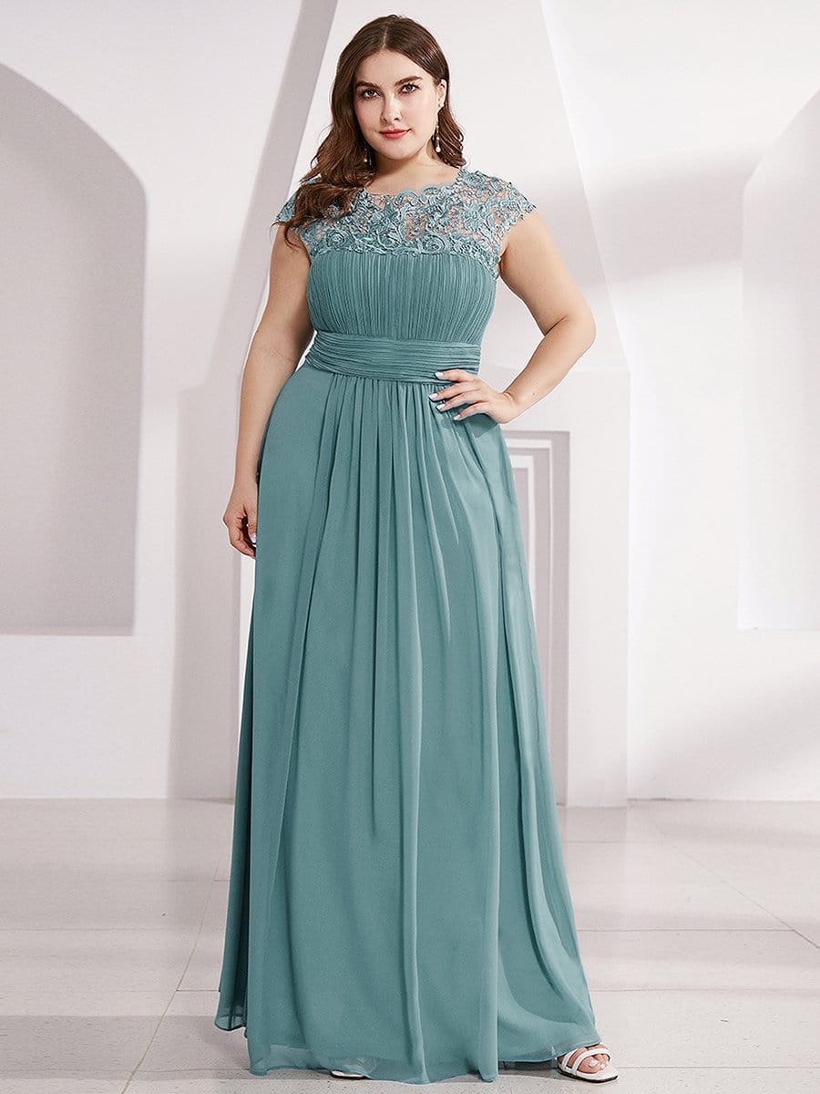 Elegant Lace Cap Sleeve Chiffon Evening Gown with Ruched Detail