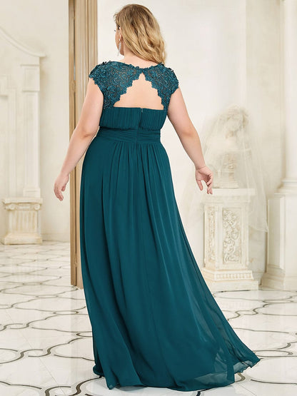 Elegant Lace Cap Sleeve Chiffon Evening Gown with Ruched Detail