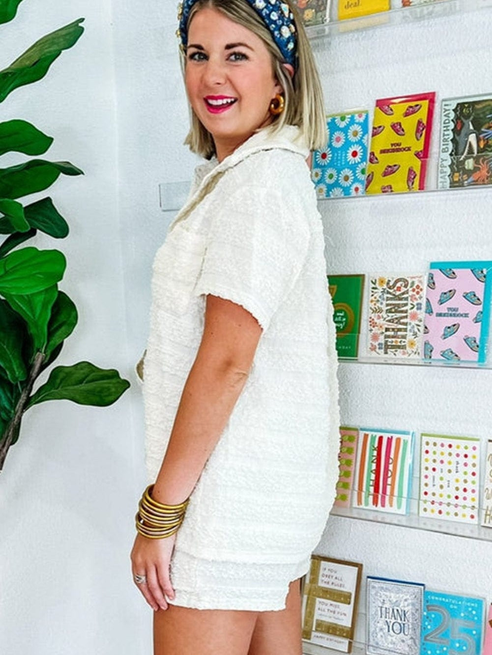 Elegant White Striped Short Sleeve Shirt and Shorts Ensemble