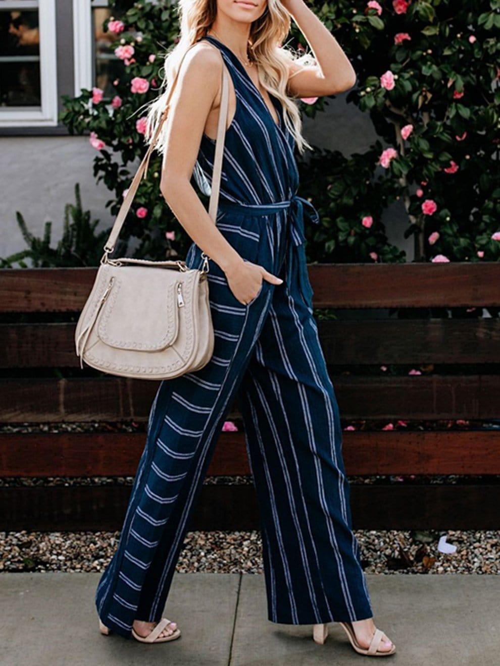 Fashion Striped V-neck Halterneck Jumpsuit for Women