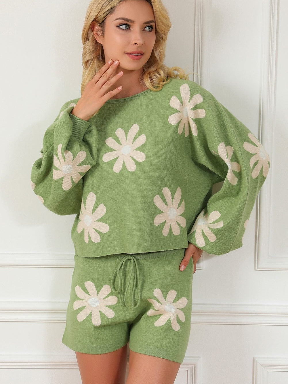 Floral Bubble Sleeve Green Knit Sweater and Shorts Ensemble