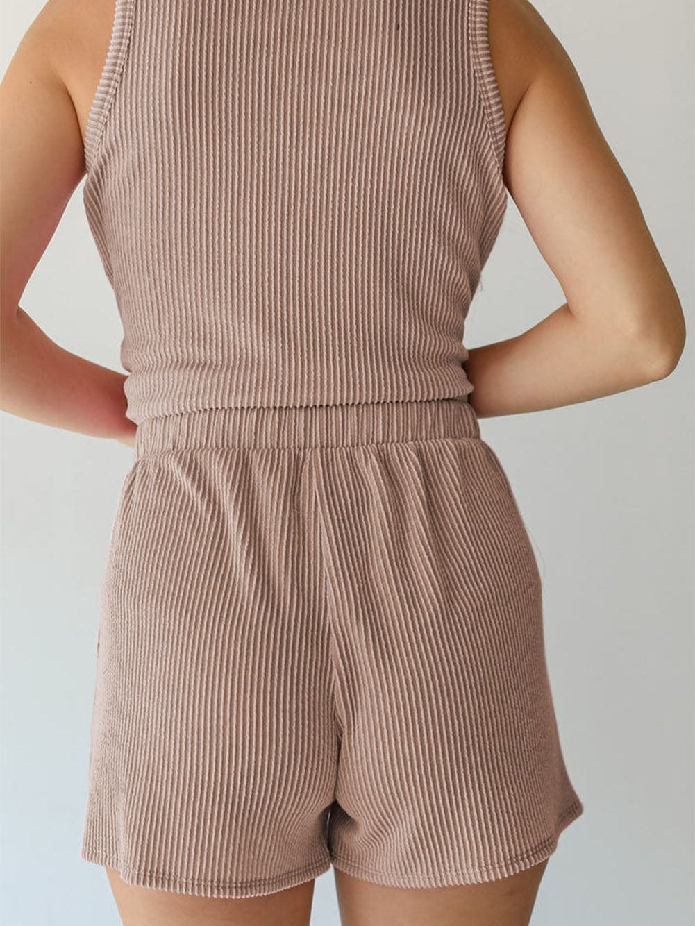 Gray Ribbed Sleeveless Top and Shorts Set with Pockets