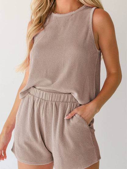 Gray Ribbed Sleeveless Top and Shorts Set with Pockets