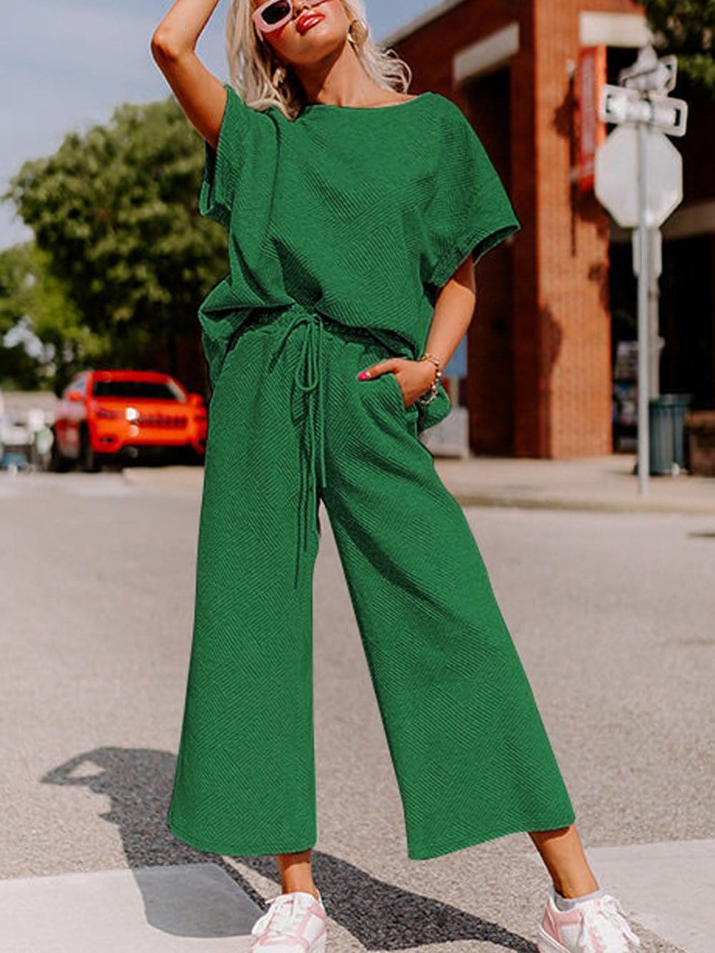 Green Ribbed Casual Two-Piece Set with Loose Fit and Drawstring Waist