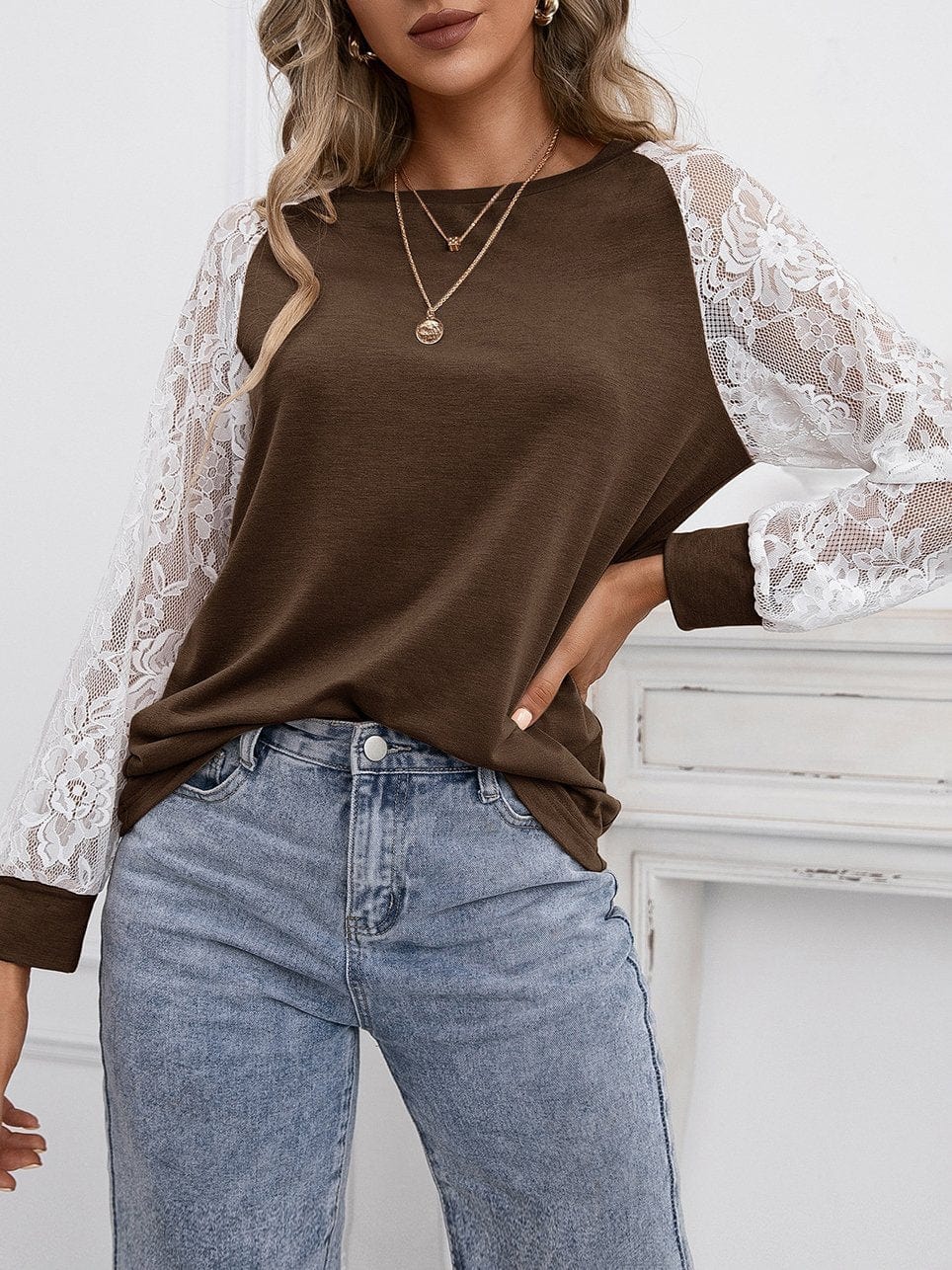 Hollow Lace Stitching Long-sleeved Round Neck T-shirt