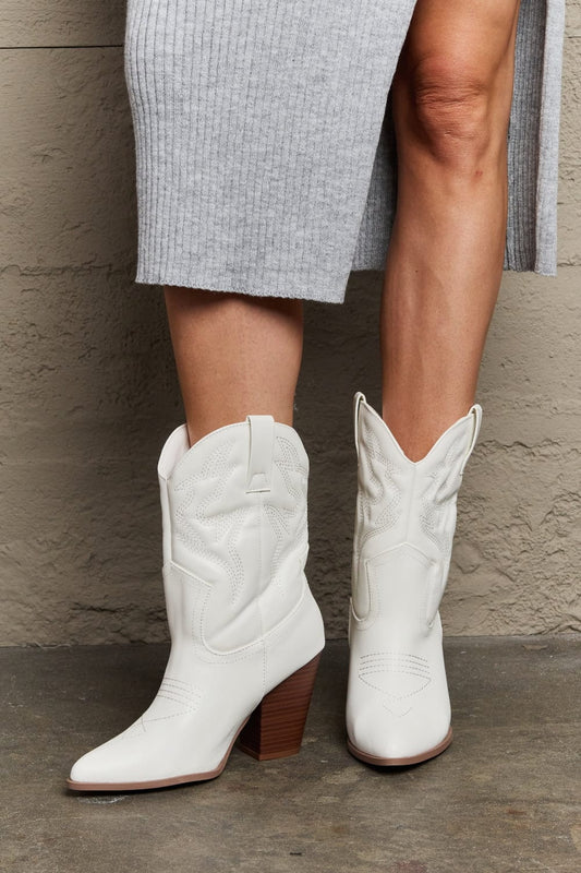 Legend Footwear Bella Cowboy Boots 1.01E+14 White / 6