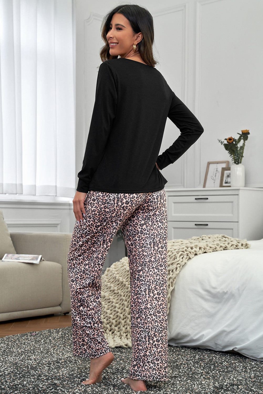 Leopard Print "MERRY" Graphic Lounge Set