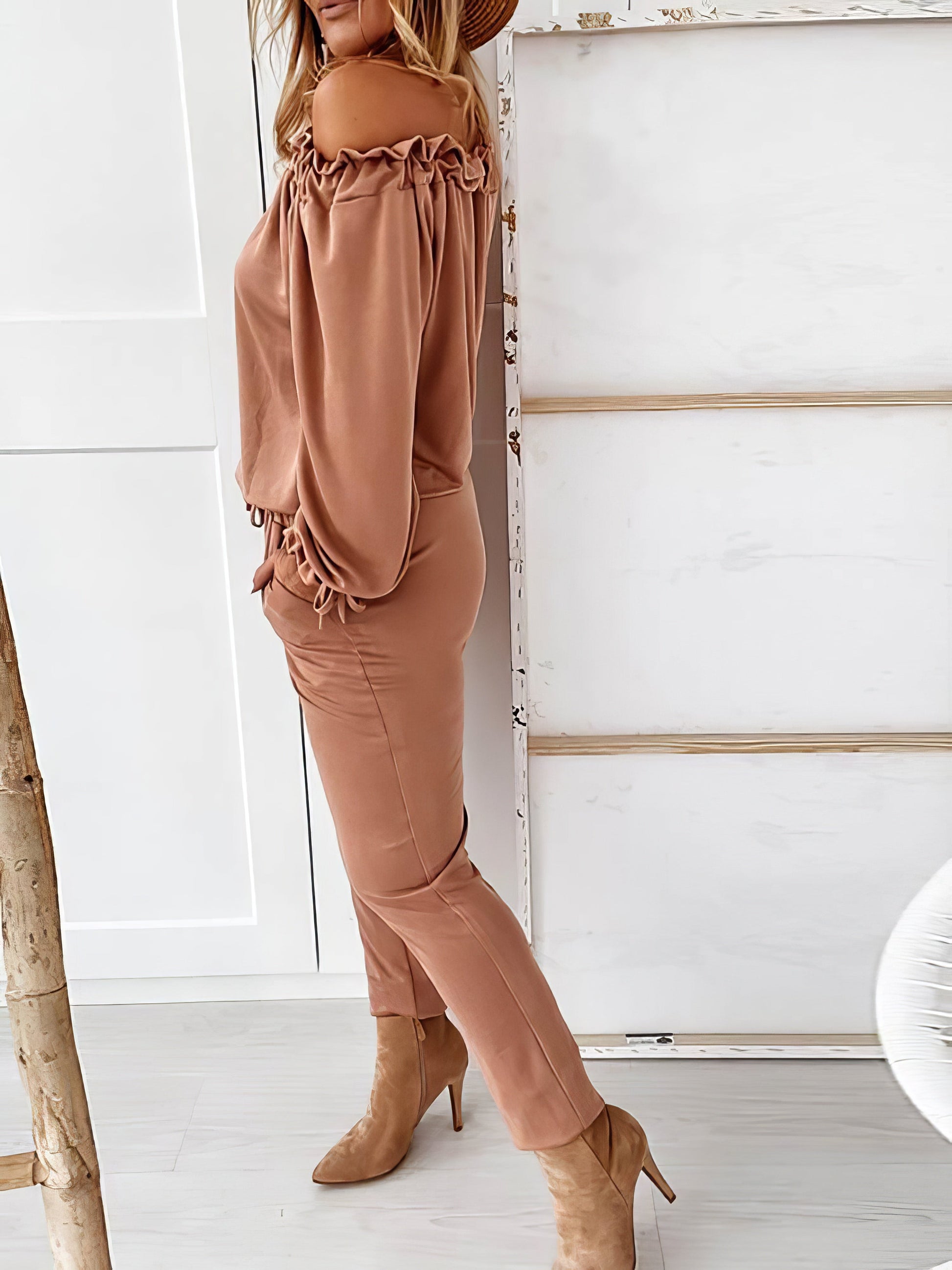 Off Shoulder Long Sleeve Drawstring Frill Hem Jumpsuit - LuckyFash™