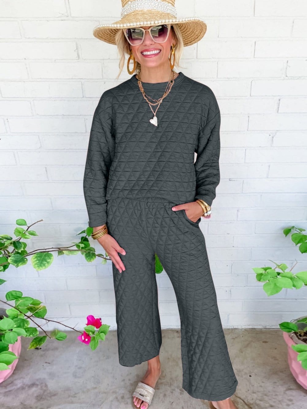 Quilted Grey Two-Piece Casual Set with Pullover Top and Pants