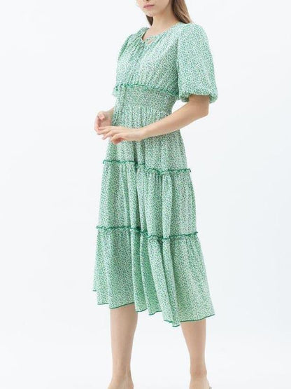 Ruffle Detail Ditsy Floral Shirred Dress In Green - LuckyFash™