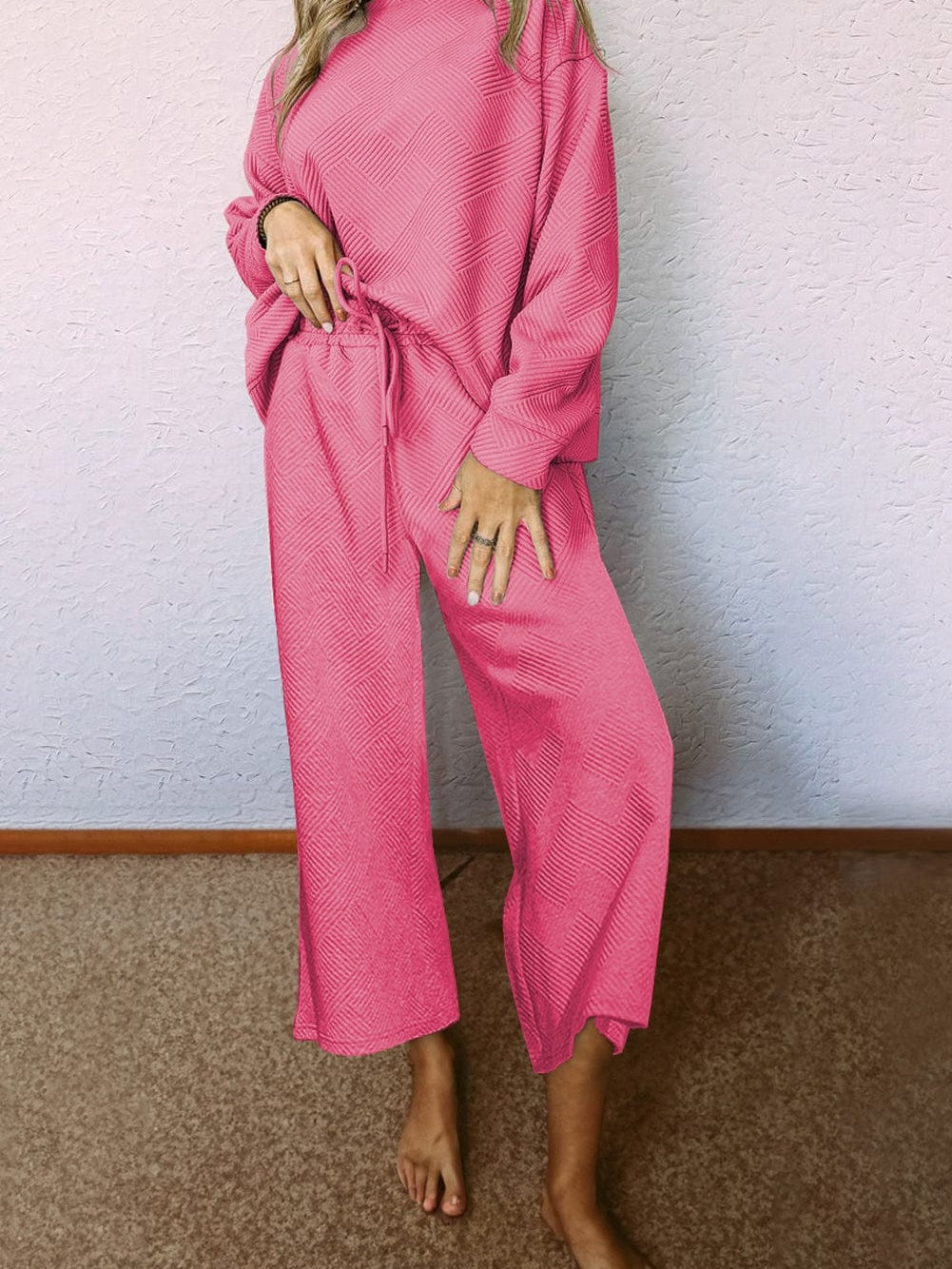 Strawberry Pink Textured Casual Two-Piece Pant Set