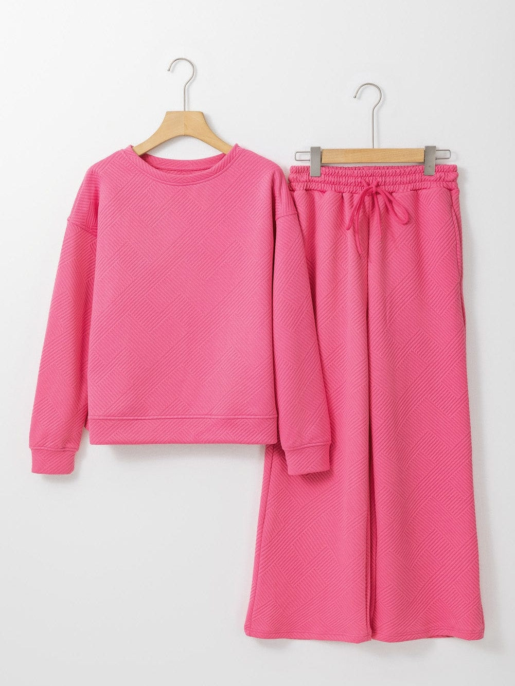 Strawberry Pink Textured Casual Two-Piece Pant Set