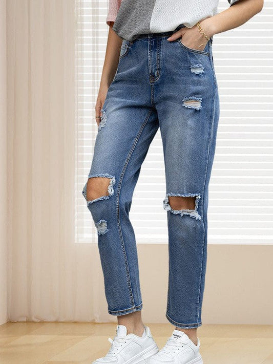 Stylish ladies high-waisted ripped jeans with a touch of modernity and comfort for women