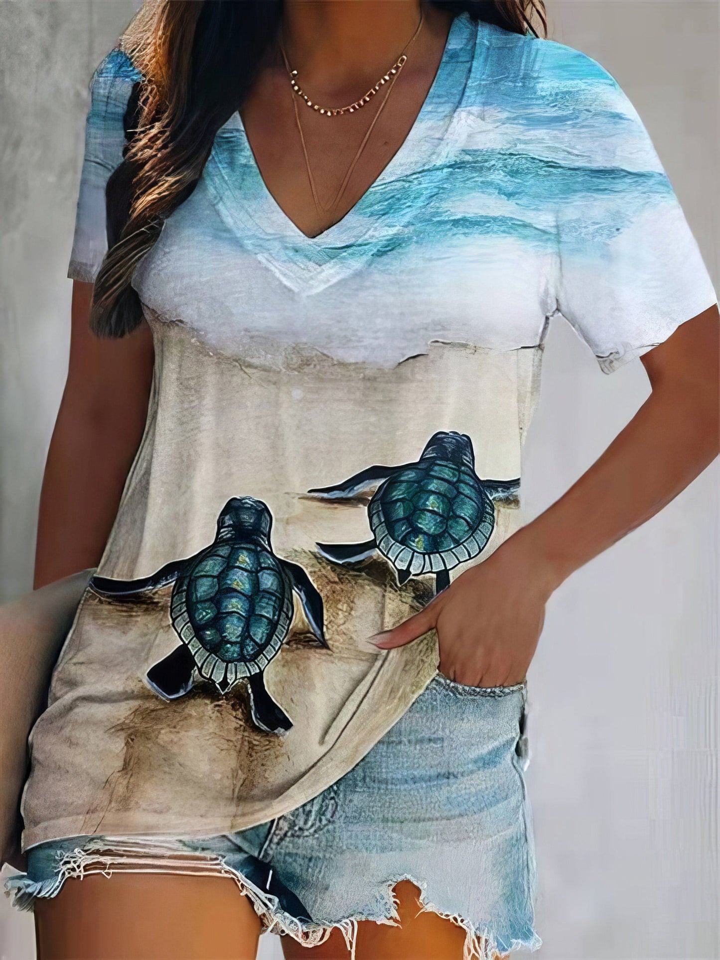 MsDressly T-Shirts Turtle Print V-Neck Short Sleeve T-Shirt - Drop Shoulder - Closed - Bracelet TSH2203022291MULS