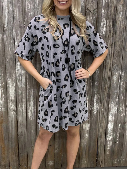 Midi Dresses - Loose Leopard Print Crew Neck Short Sleeve Dress - MsDressly