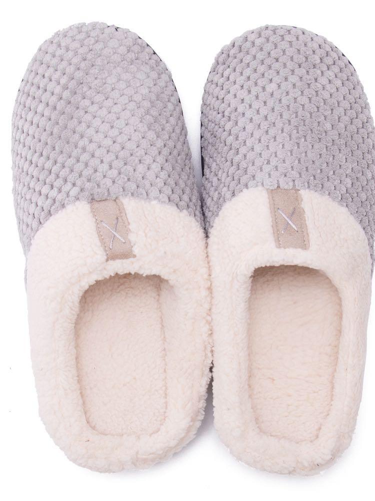 Women's Medium Gray Sweater Knit Clog Slippers - LuckyFash™