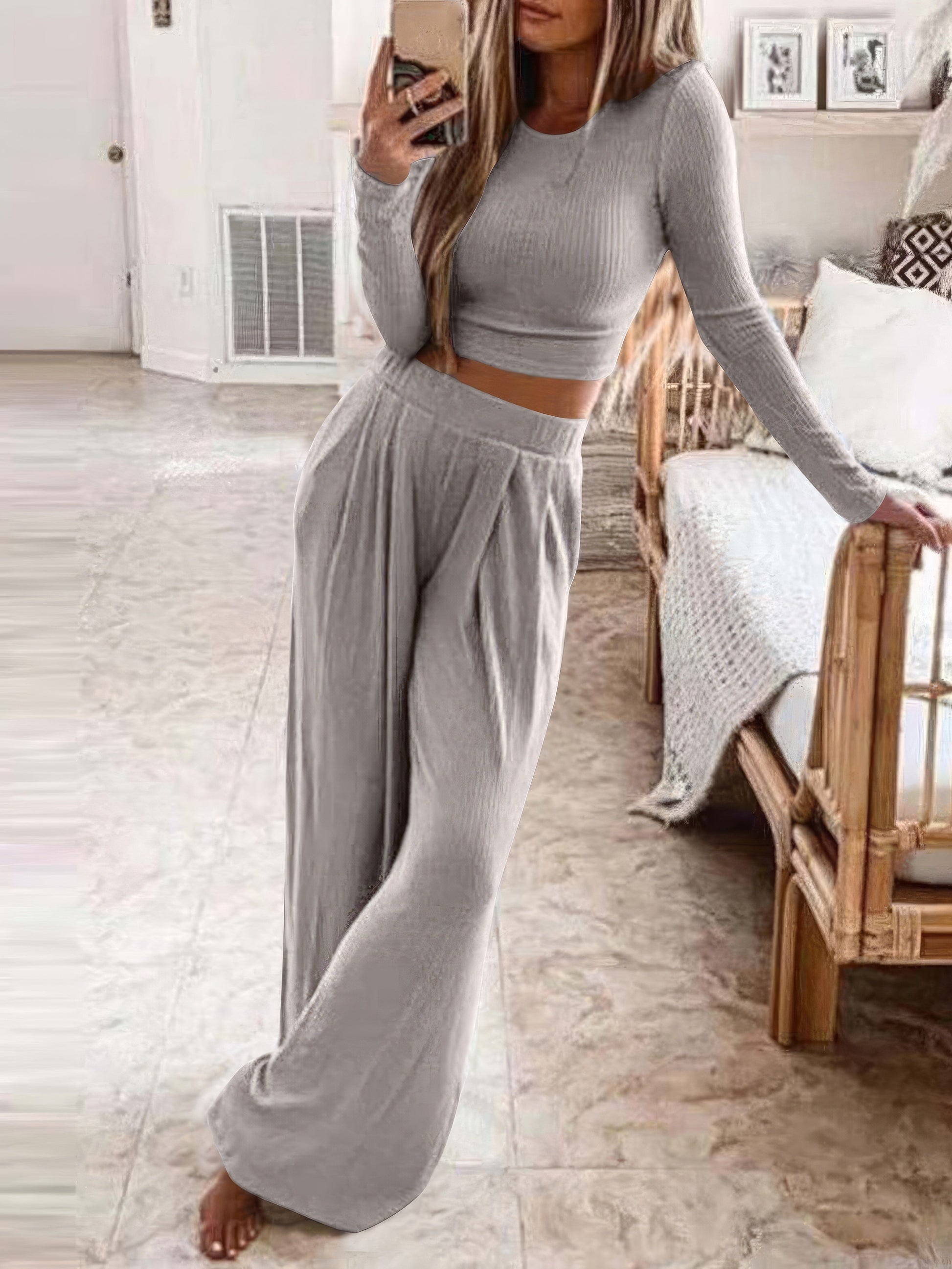 Sets - Solid Long Sleeve Crop Top & Trousers Two-Piece Suit - MsDressly