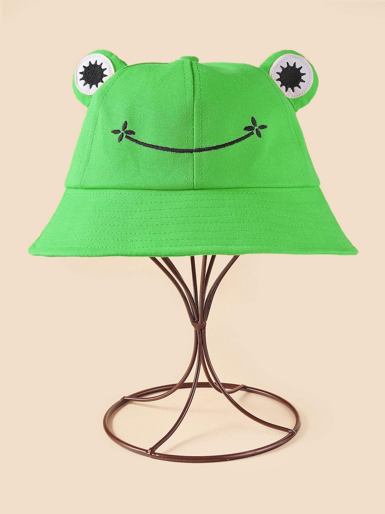 Cartoon Frog Design Bucket Hat