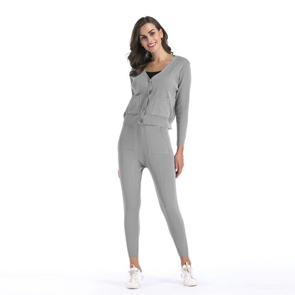 Women's knitted Cardigan suit