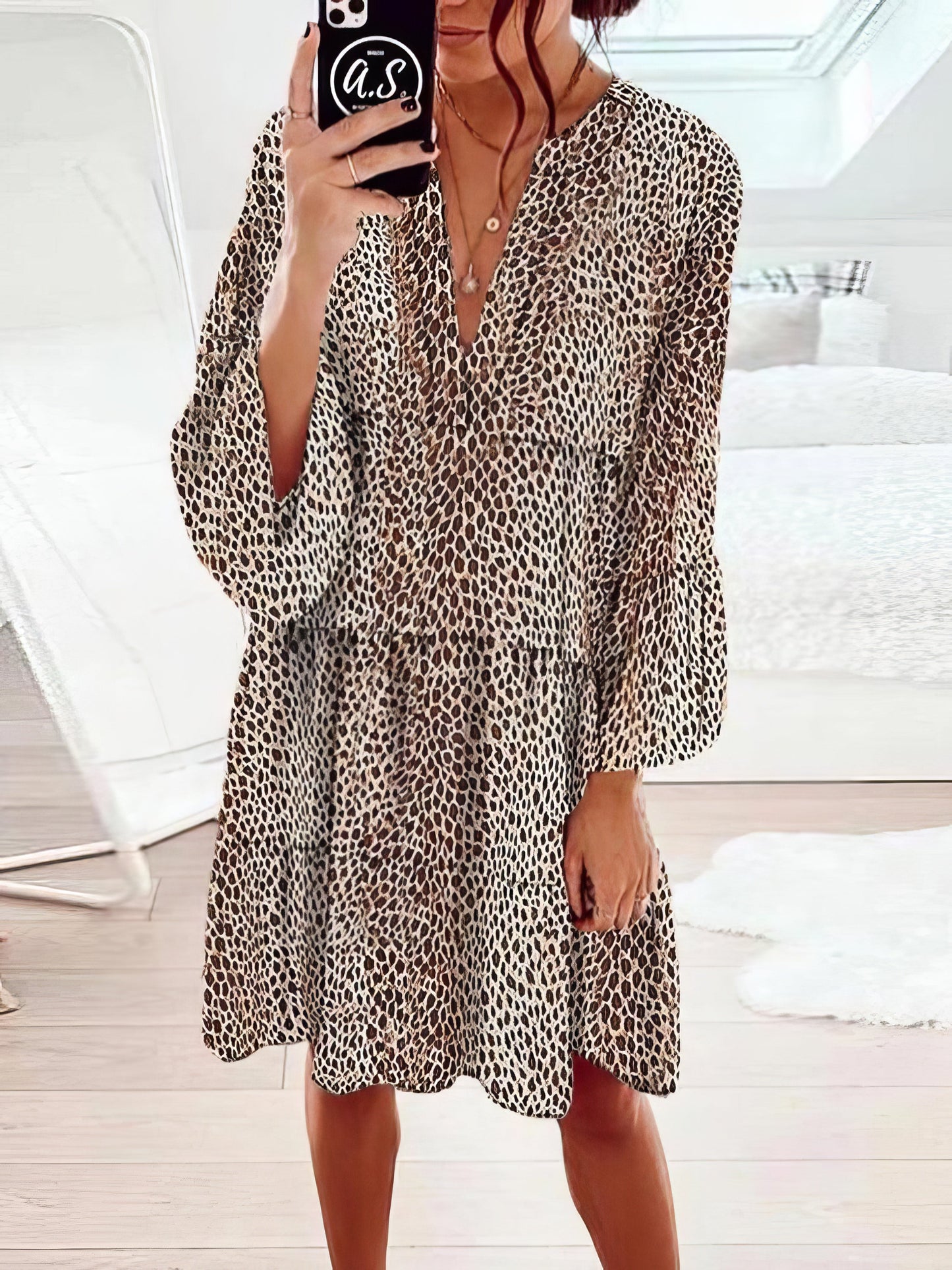 Mini Dresses - Loose Leopard Print V-neck Dress - MsDressly