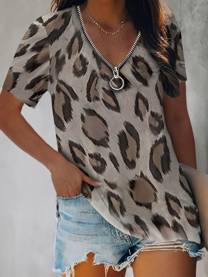 Loose Short Sleeve Leopard Print V-Neck Zipper T-Shirts - T-Shirts - INS | Online Fashion Free Shipping Clothing, Dresses, Tops, Shoes - 20-30 - 26/07/2021 - Category_T-Shirts