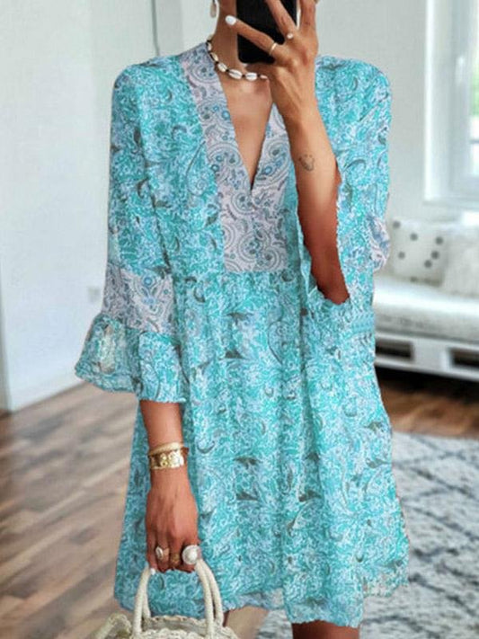 Loose V-Neck Printed Cropped Flare Sleeve Dress - Mini Dresses - INS | Online Fashion Free Shipping Clothing, Dresses, Tops, Shoes - 20-30 - 23/07/2021 - Category_Mini Dresses