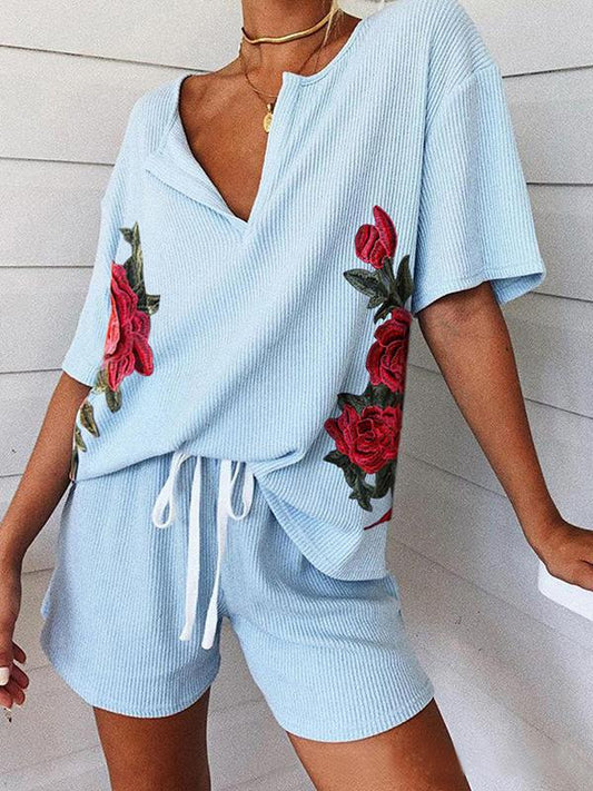 Loose V-Neck Printed Short Sleeve Two-Piece Set - Sets - INS | Online Fashion Free Shipping Clothing, Dresses, Tops, Shoes - 17/06/2021 - 20-30 - Bottom