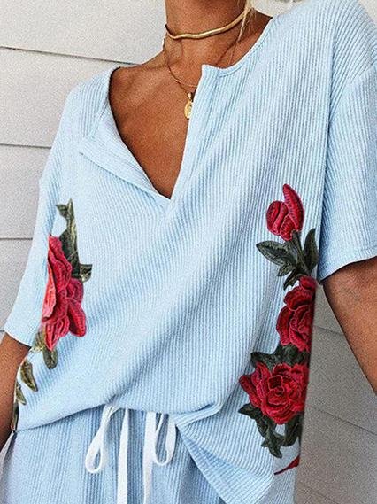 Loose V-Neck Printed Short Sleeve Two-Piece Set - Sets - INS | Online Fashion Free Shipping Clothing, Dresses, Tops, Shoes - 17/06/2021 - 20-30 - Bottom