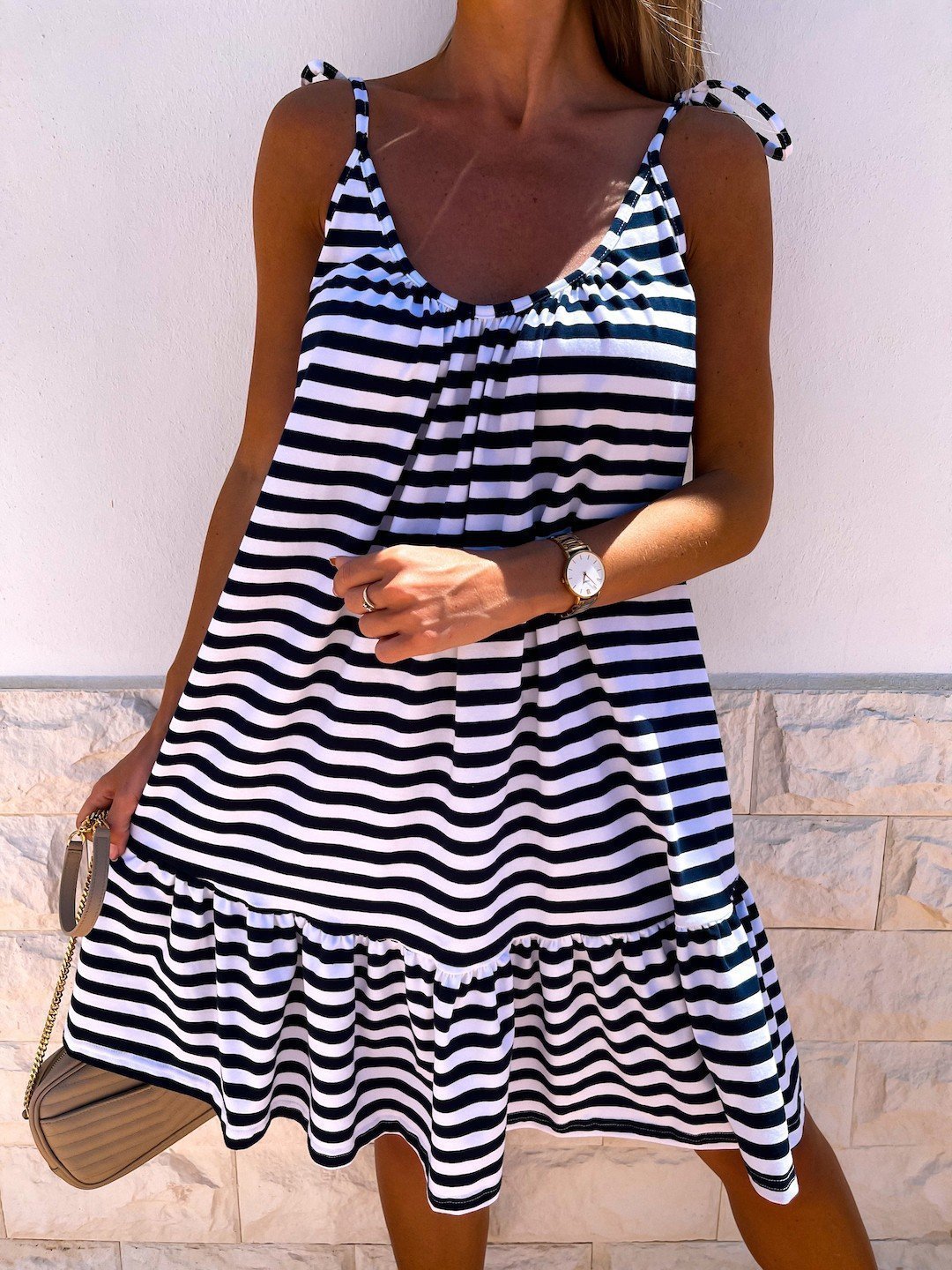 Striped Round Neck Open Back Mini Dress - Mini Dresses - INS | Online Fashion Free Shipping Clothing, Dresses, Tops, Shoes - 17/06/2021 - 20-30 - Category_Mini Dresses