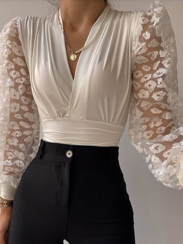 Women's Blouses V-Neck Lace Panel Long Sleeve Blouse - Blouses - Instastyled | Online Fashion Free Shipping Clothing, Dresses, Tops, Shoes - 19/01/2022 - 30-40 - BLO2201191551